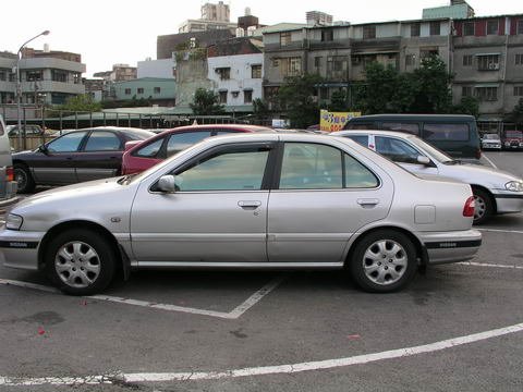 我可憐的 SENTRA~