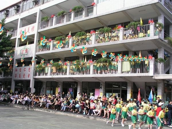 school93_01.jpg